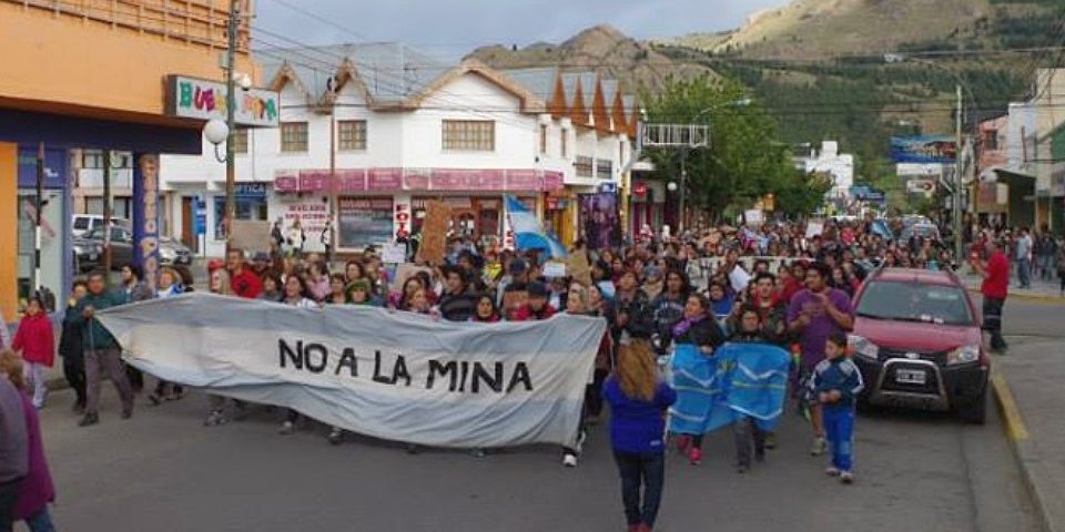 Hoy se celebran los 15 años de movilizaciones del No a la Mina