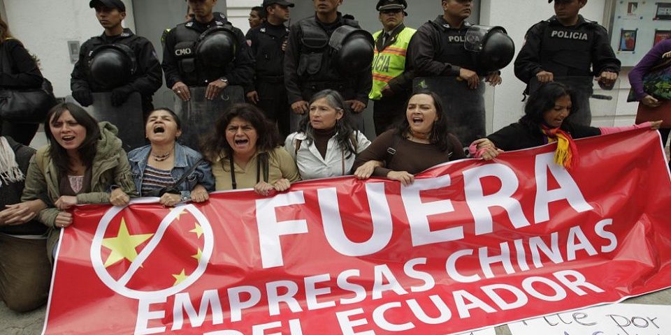 El cuento chino y la violencia minera en Ecuador