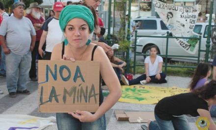 Lobby minero junto a gobierno servil: Embestida y resistencia