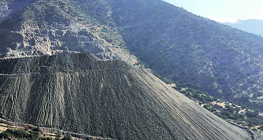 Multan a minera Cardenilla por daño ambiental en Valparaiso