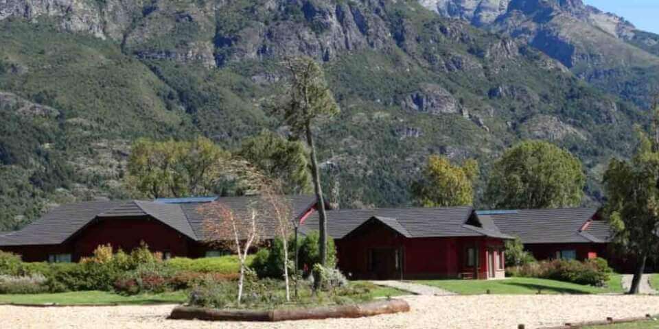 Otra entrega en Río Negro, la arena para los árabes