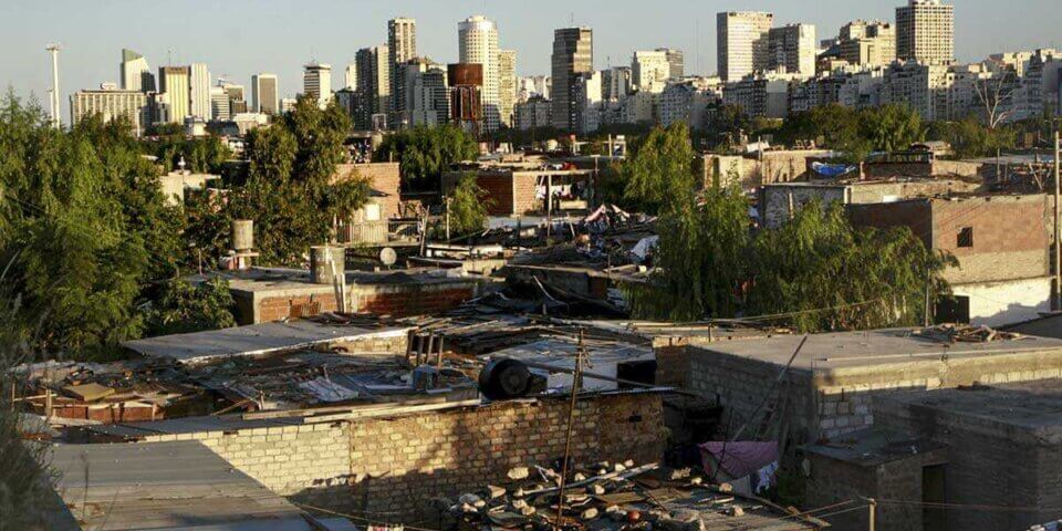 Deuda externa y extractivismo: un modelo económico en clave déjá vu
